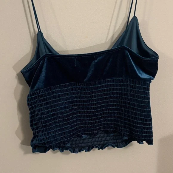 Urban Outfitters Blue Teal Velvet Smocked Cami - Picture 5 of 7